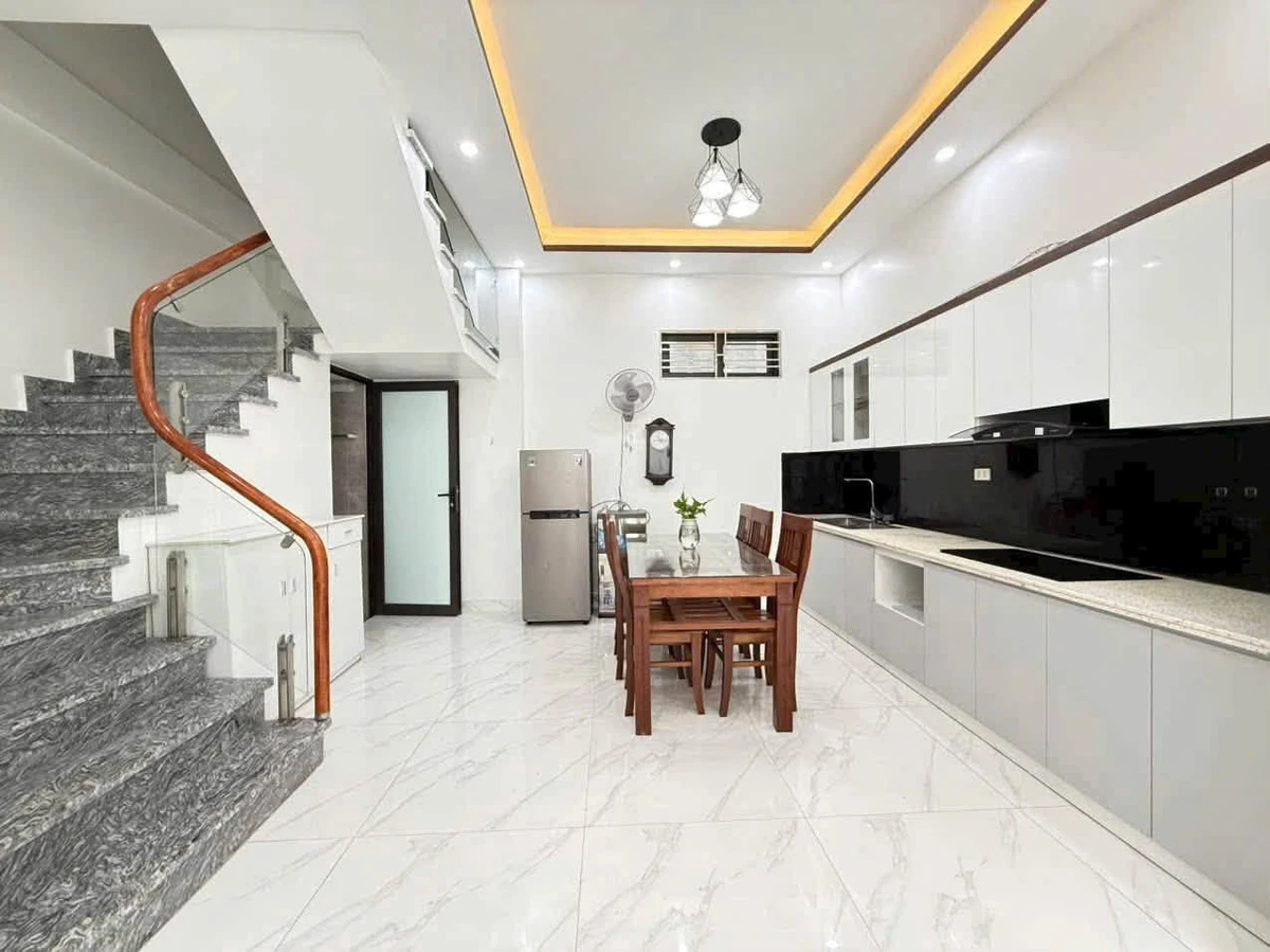 Nhà bán 4 tầng 50m² ngõ Lạch Tray 3,2 tỷ Quận 5 - Ảnh thu nhỏ 2