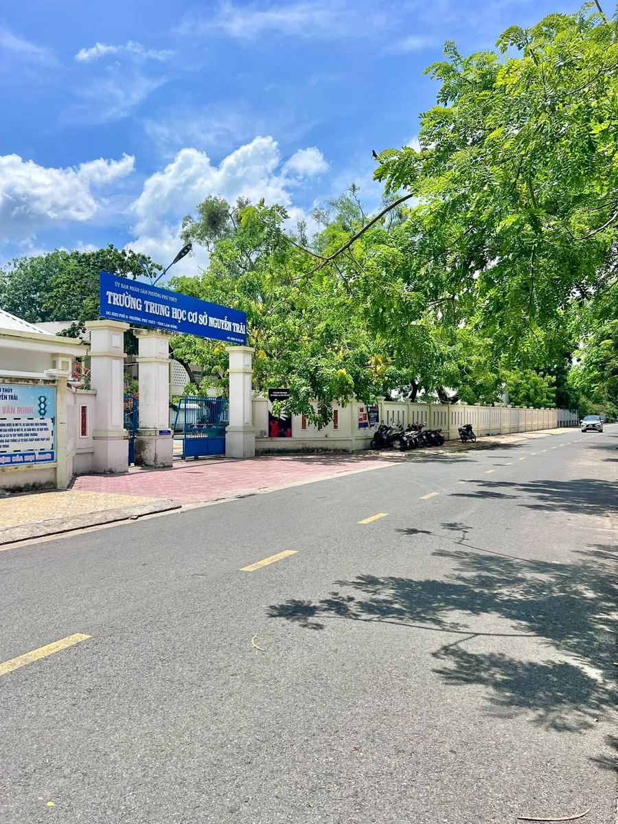 Bán nhà mặt tiền Đặng Thị Nhu 132,8m2 giá 5,5 tỷ gần trường Nguyễn Trãi, Phan Thiết - Ảnh thu nhỏ 5