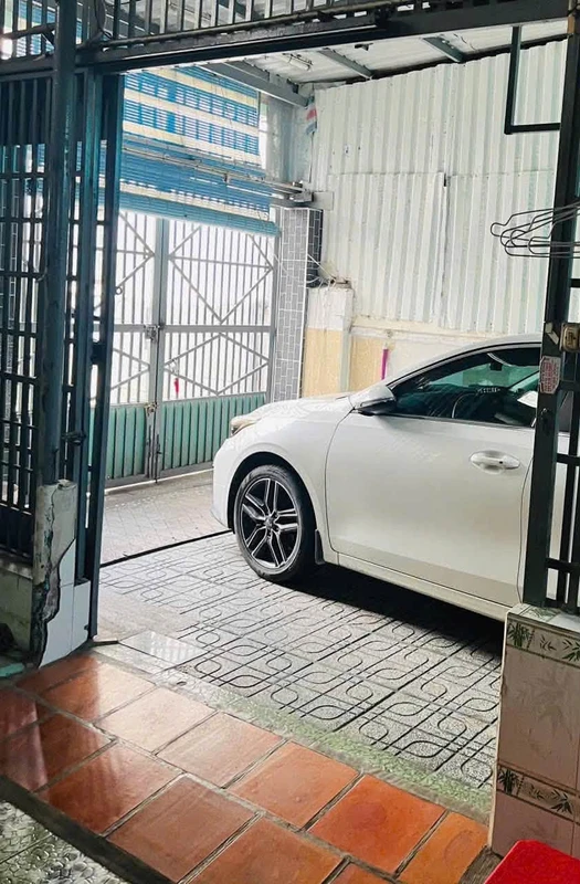 Bán nhà cấp 4 120m2 (5.7x20) đường Hoàng Diệu 2, Linh Trung, Thủ Đức, giá 5,65 tỷ