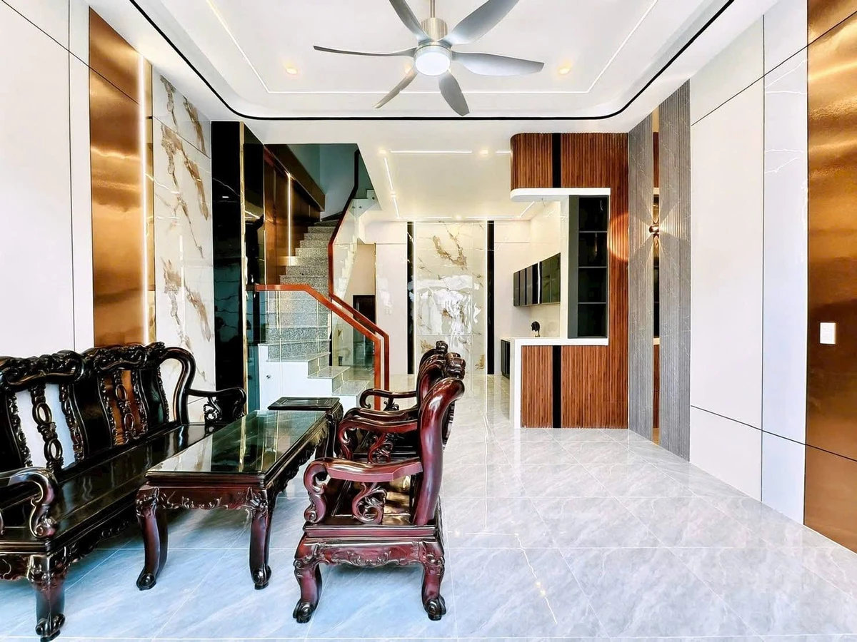 Bán nhà 3PN, 126m², Cần Thơ giá 3,35 tỷ - Ảnh thu nhỏ 2