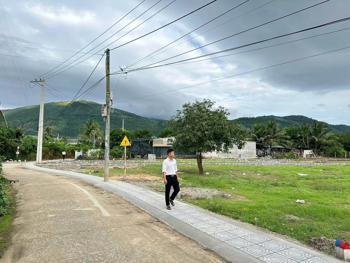 Bán đất 145,6m² full thổ cư Suối Tân, Cam Lâm - 10 triệu/m² - Ảnh thu nhỏ 4