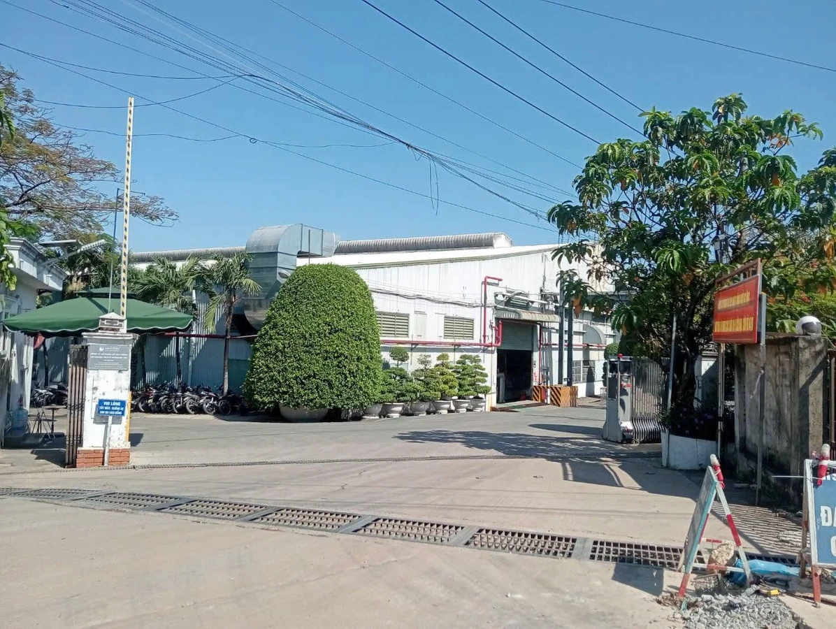 Bán đất nền mặt tiền 221.7m² ở Tân Uyên, Bình Dương, giá 2 tỷ - Ảnh 1