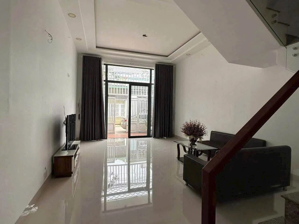 Bán nhà 2 mê mặt tiền 80m2, 3 phòng ngủ tại Buôn Ma Thuột - Ảnh 1
