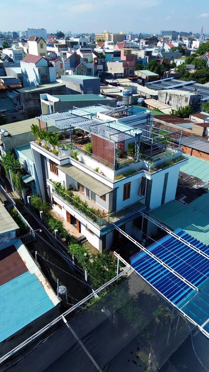 Bán biệt thự sân vườn đẹp 264m² Biên Hòa 8 tỷ 900 - Ảnh 1