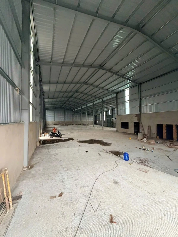 Cho thuê kho xưởng 1600m2 tại Phước Tân 70 triệu/tháng