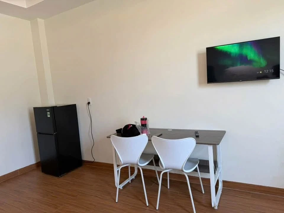 Cho thuê căn hộ 40m² full nội thất Bùi Phùng 10 triệu/tháng - Ảnh thu nhỏ 3