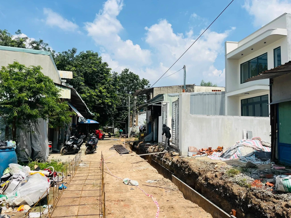 Nhà gác lửng 125m² 3 phòng ngủ, Tân Định Bến Cát - Ảnh thu nhỏ 2