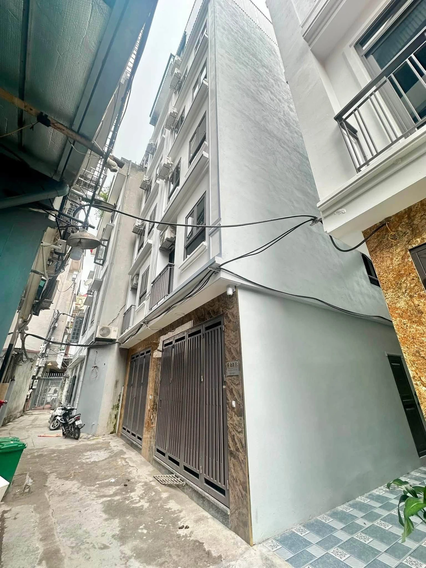 Bán toà nhà CC mini ĐH Công Nghiệp 50m2, 7,5 tỷ, full nội thất - Ảnh 1