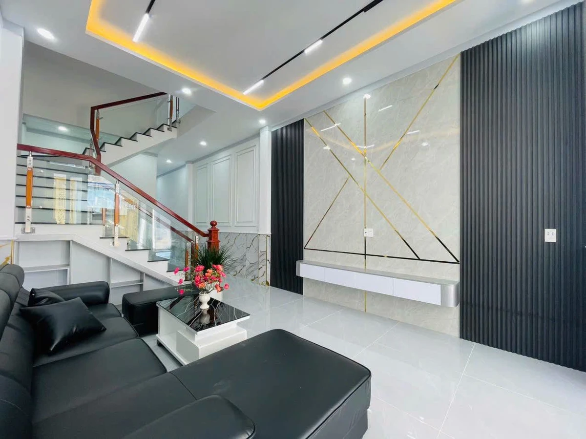 Bán nhà 1 trệt 1 lầu 160m² sân vườn 20m Long Bình Mới - Ảnh thu nhỏ 4