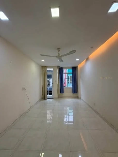 Nhà bán 4 tầng 3PN 43m2 Quận 10 giá 6 tỷ - Ảnh thu nhỏ 2