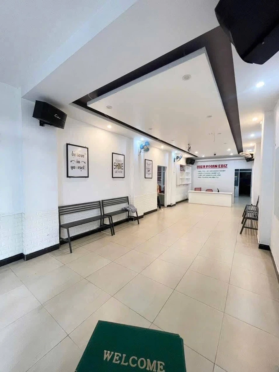 Bán nhà 2 căn liền kề 219 m² đường Hùng Vương, Rạch Giá - Ảnh thu nhỏ 2