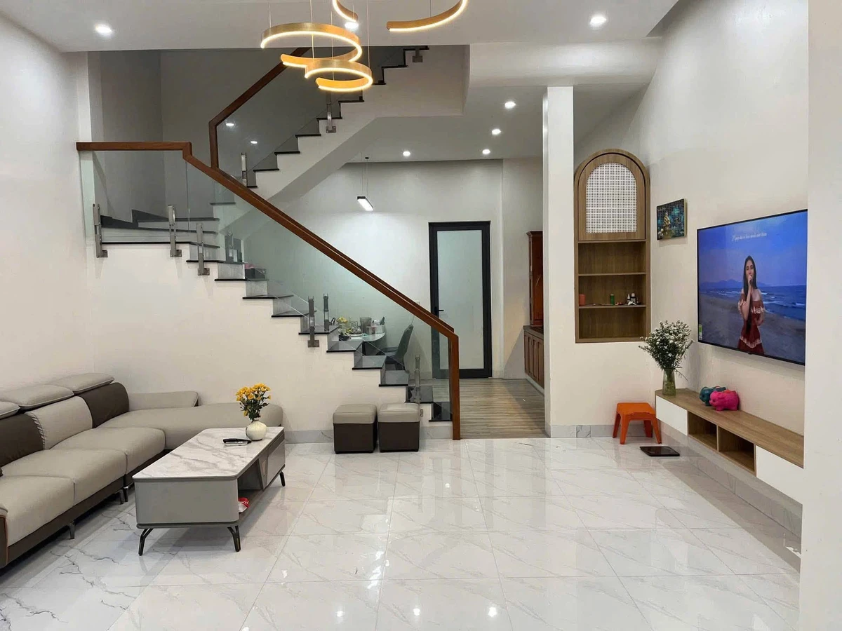Bán homestay 3 tầng 7 PN 101m2 mặt tiền Huế - Ảnh thu nhỏ 3
