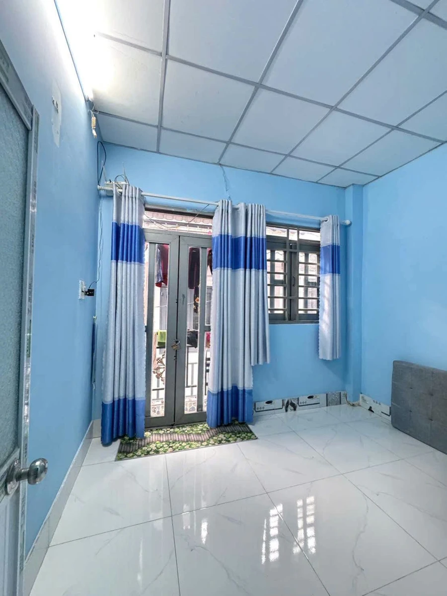 Bán nhà sổ hồng riêng 1 trệt 1 lầu 2PN giá 2,15 tỷ tại Hiệp Thành, Quận 12 - Ảnh thu nhỏ 3