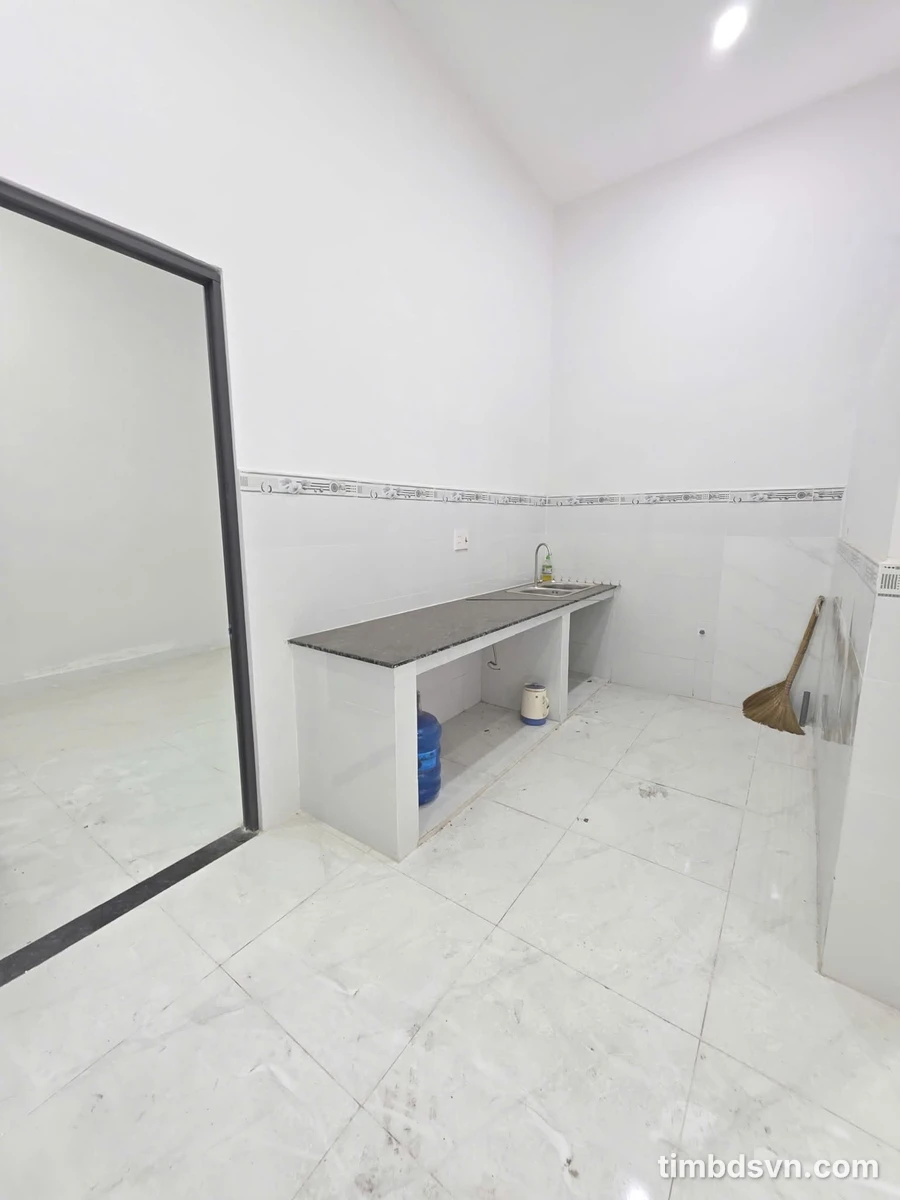 Bán nhà mặt tiền kinh doanh 75m2 gần Chợ Dĩ An 2, An Bình - Ảnh thu nhỏ 3