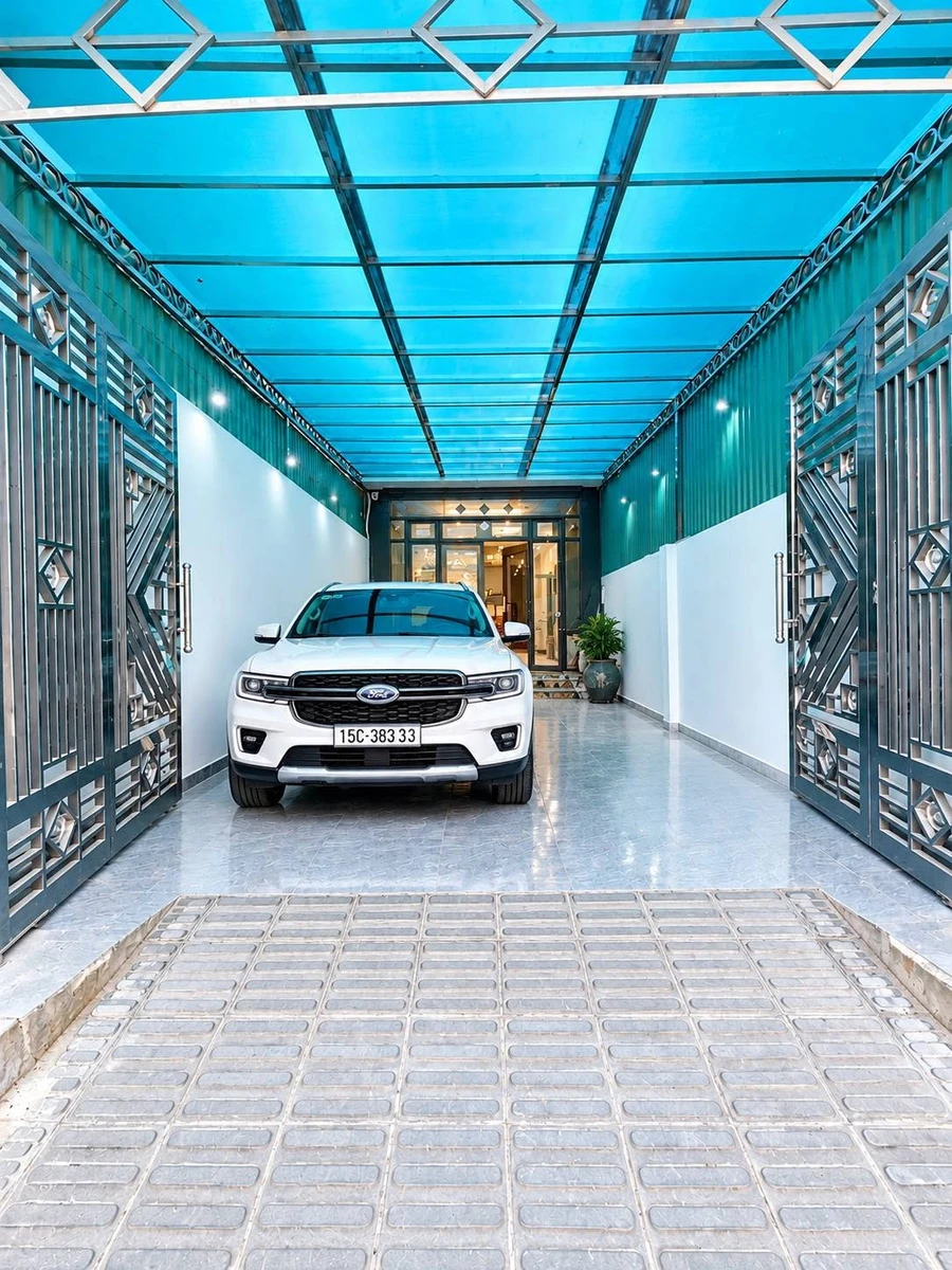 Bán nhà 4 tầng 114m² mặt đường Tôn Đức Thắng, giá 10 tỷ - Ảnh thu nhỏ 2