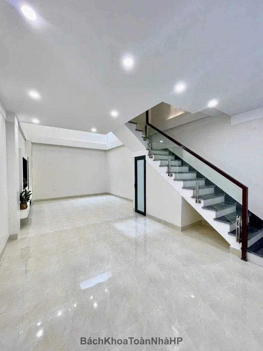 Bán nhà phố 45m2, 3,5 tầng Văn Cao, Tân Bình 3 tỷ - Ảnh thu nhỏ 2