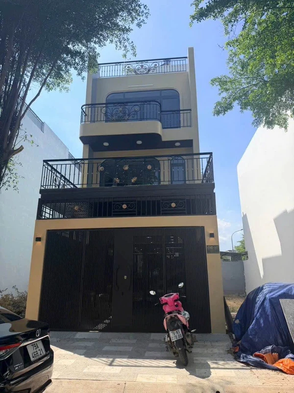 Bán nhà Mỹ Gia Nha Trang 100m2 4PN 8,8 tỷ