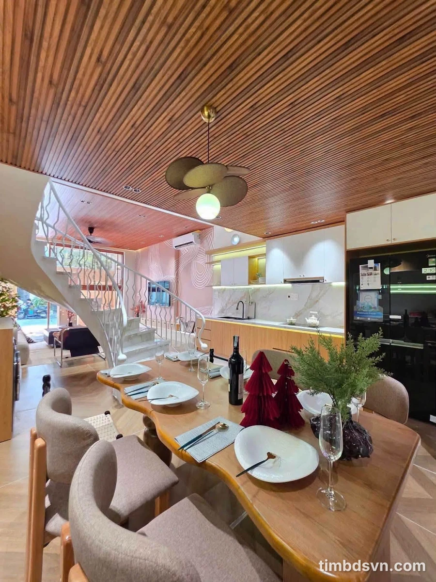 Bán nhà 3 tầng 255m² full nội thất mặt tiền Đà Nẵng - Ảnh thu nhỏ 3