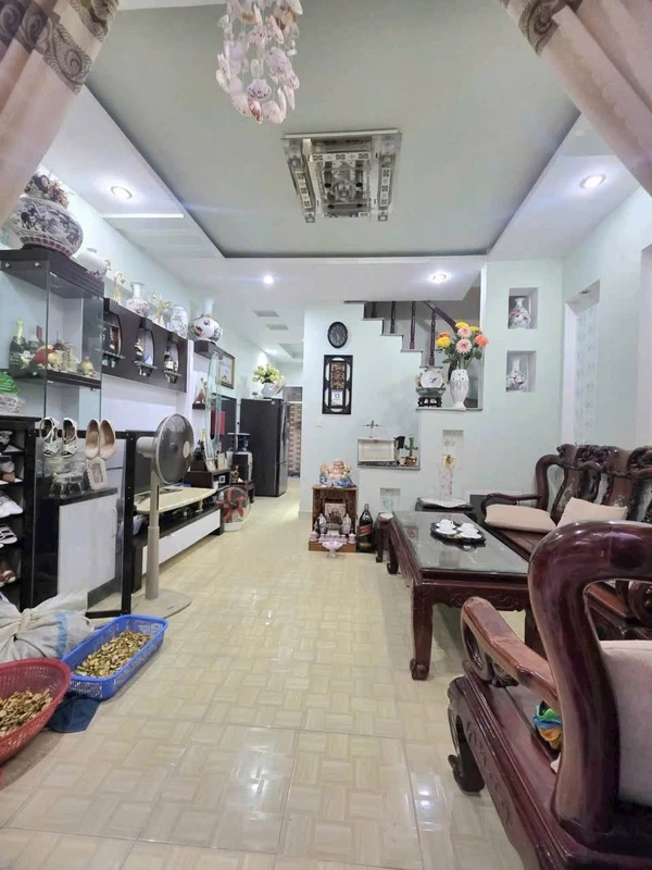 Bán nhà hẻm Đồng Khởi 50m2 2 phòng ngủ Vũng Tàu