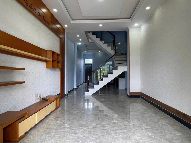 Nhà cho thuê 4PN Phúc Đạt Phú Lợi, 11 triệu/tháng