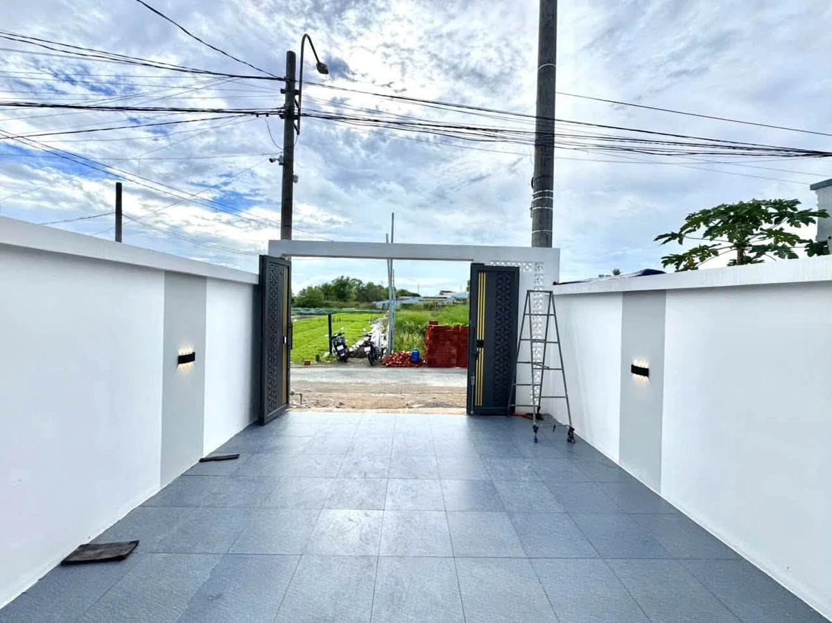 Bán nhà 1 lầu 3 phòng ngủ + phòng thờ 103m2 đường Lộc Trung - Mỹ Lộc, Cần Giuộc - Ảnh thu nhỏ 4