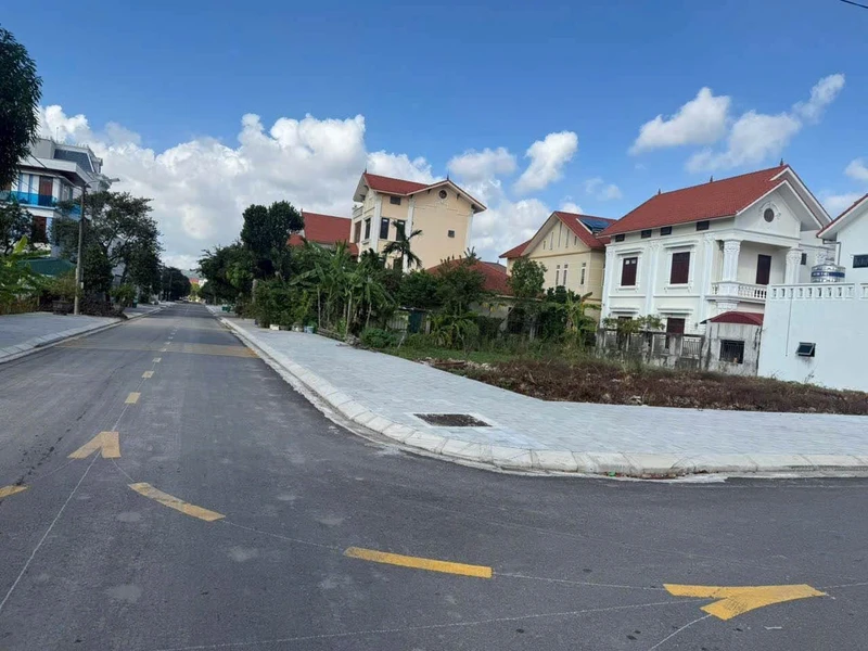 Bán lô đất 260m2 Ninh Tiến Hoa Lư Ninh Bình
