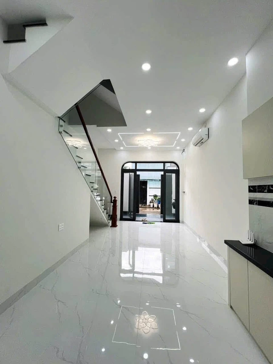 Bán nhà 3 tầng 50m² Nguyễn Xiển gần Vinhomes Quận 9 - Ảnh thu nhỏ 3