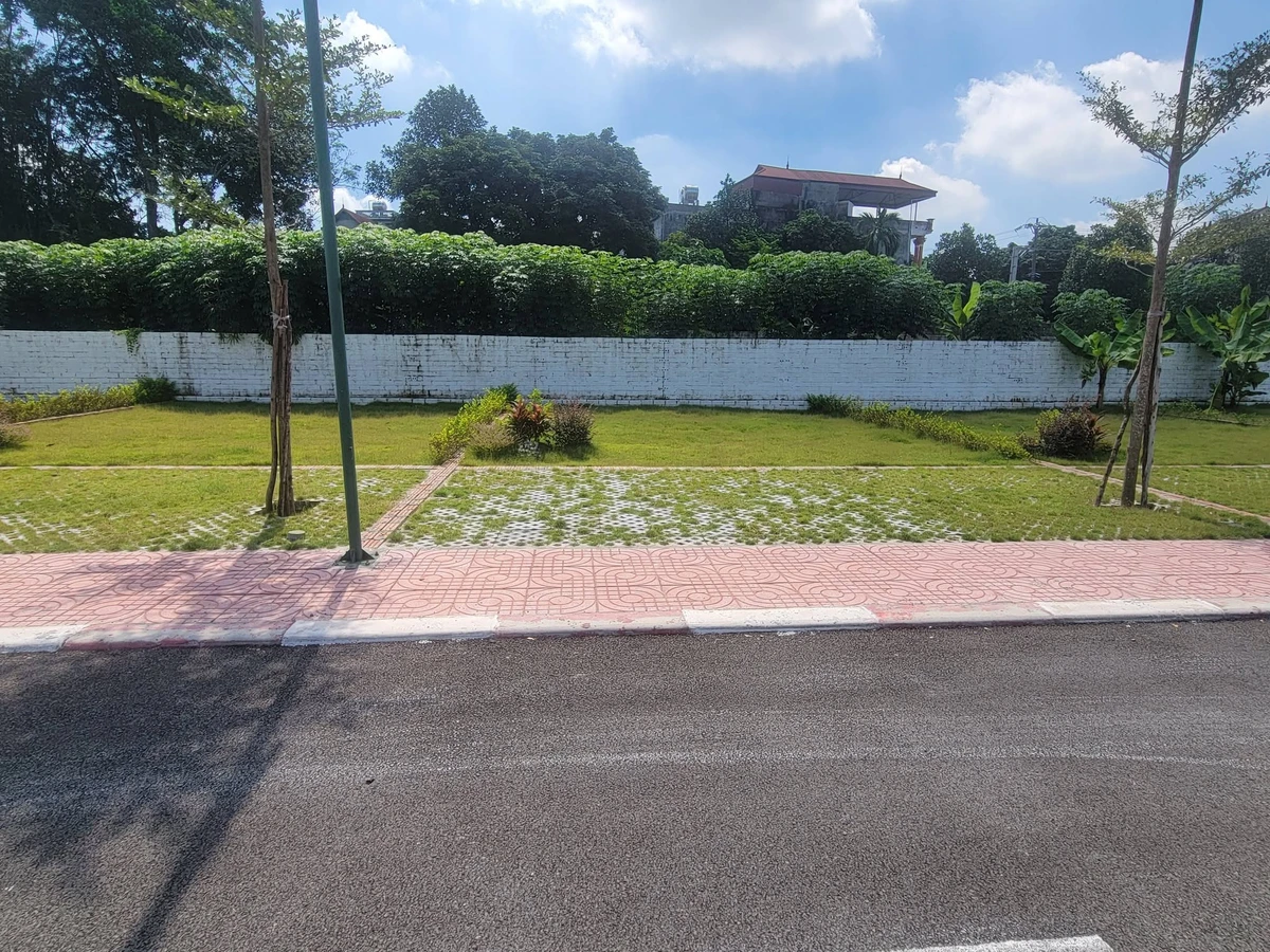 Bán đất nền thổ cư Hòa Lạc 100m² giá 2 tỷ - Ảnh thu nhỏ 3