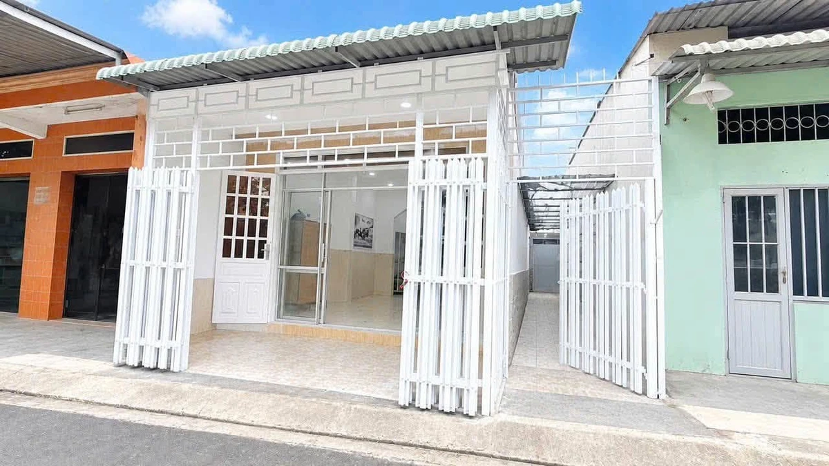 Bán đất mặt tiền Quận 9, 130m2, 5 tỷ - Ảnh thu nhỏ 3