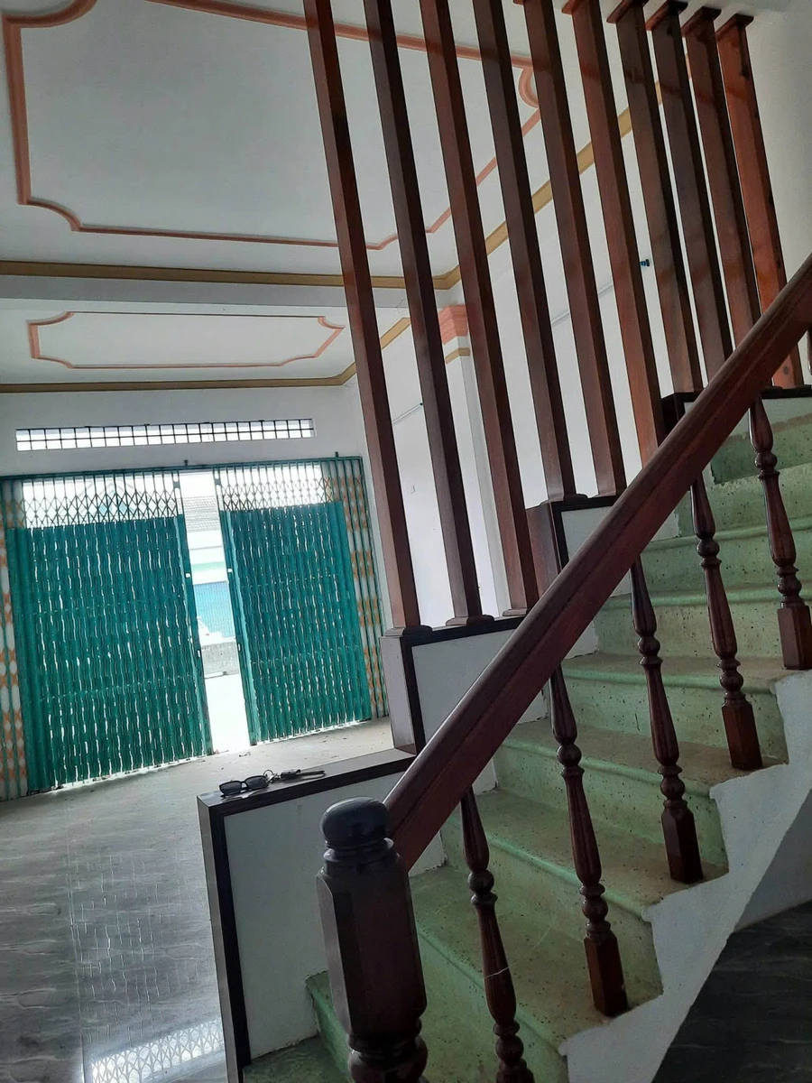 Bán nhà 81m2 trệt 2 lầu Mộ Đức, Quảng Ngãi 4,2 tỷ - Ảnh thu nhỏ 5