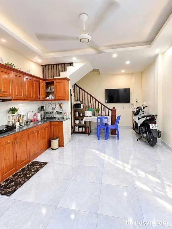 Cho thuê nhà nguyên căn 30m² 3 tầng 2PN tại Lê Trọng Tấn 7 triệu/tháng