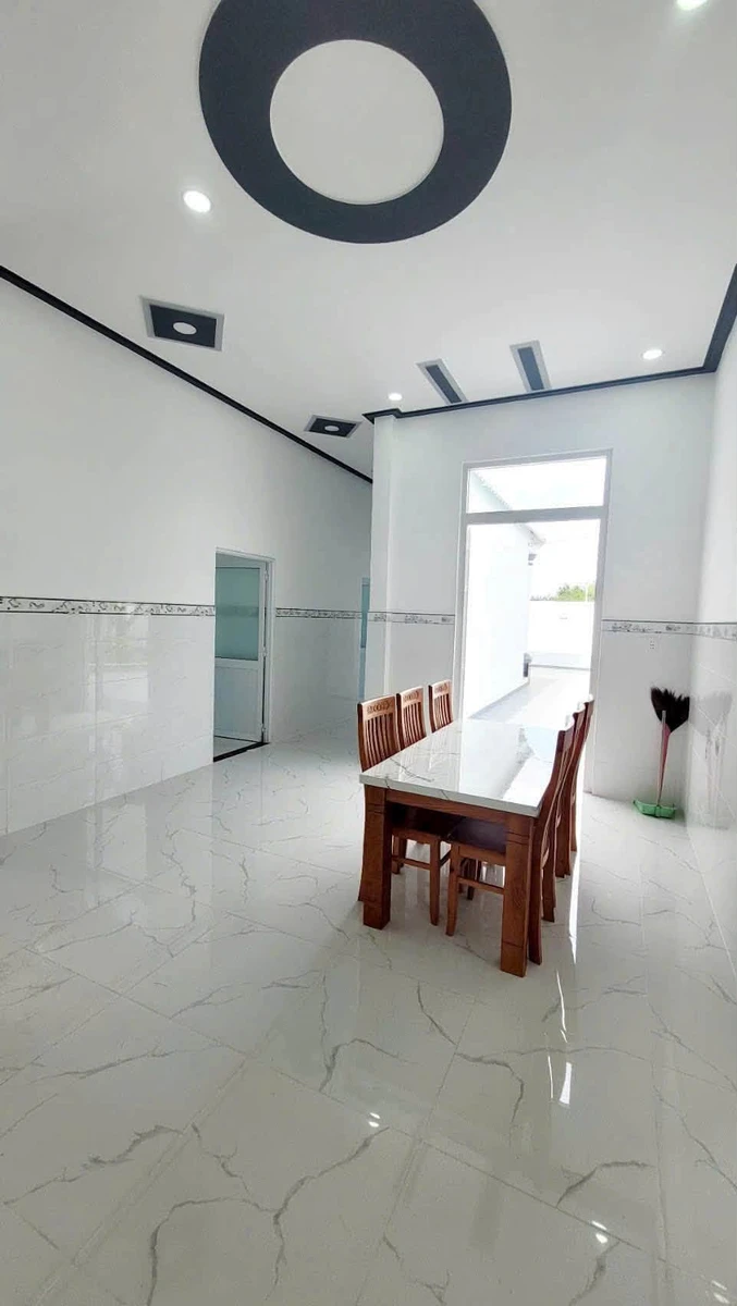 Bán nhà cấp 4 mái Thái 396m2 đất thổ cư, sân vườn, tại xã Phước Lâm, Cần Giuộc, Long An - Ảnh thu nhỏ 4