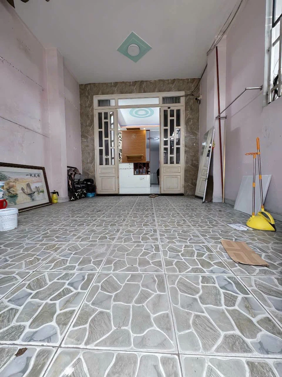 Bán nhà 70m² 3 phòng ngủ Phường Bửu Hoà - Ảnh thu nhỏ 2