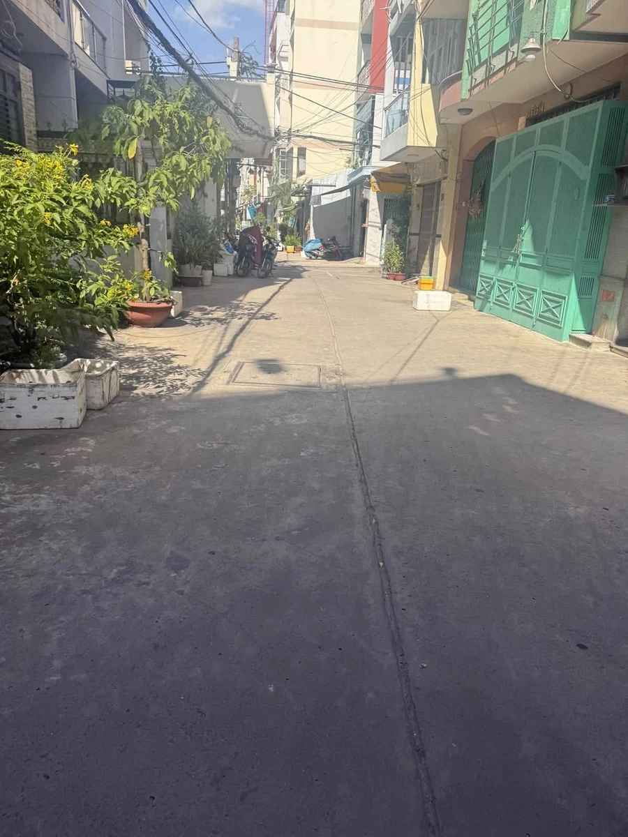 Bán nhà hẻm xe hơi 5 tầng 4x8m, 3PN 4WC đường Lạc Long Quân, Quận 11, giá 6 tỷ - Ảnh thu nhỏ 2