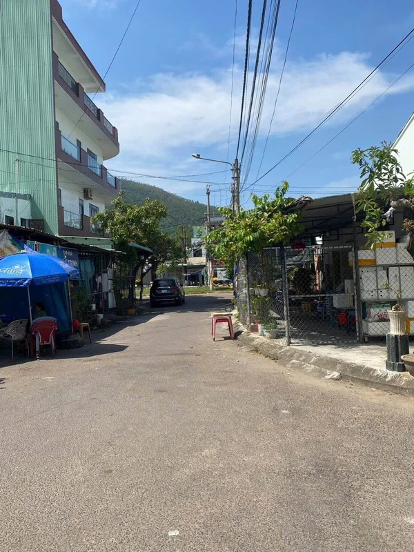 Bán nhà mặt tiền 1 tầng 49,5m² Quang Trung Quy Nhơn 2 tỷ 1