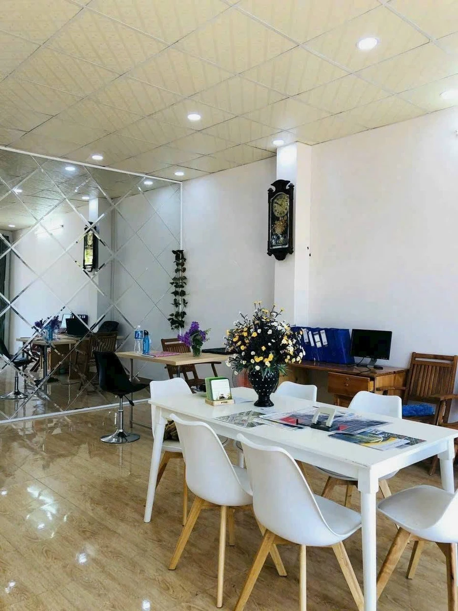 Bán nhà mặt tiền Lê Long Vân 80m2 giá 2,89 tỷ, TP Bà Rịa - Ảnh thu nhỏ 3