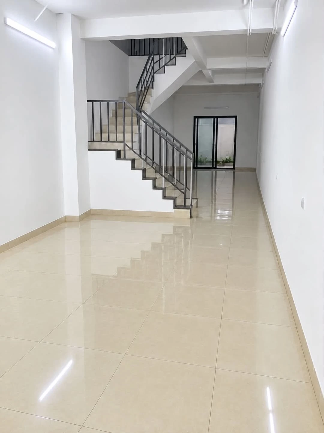 Cho thuê kho văn phòng 80m² 4 tầng tại Geleximco Hà Đông - Ảnh 1