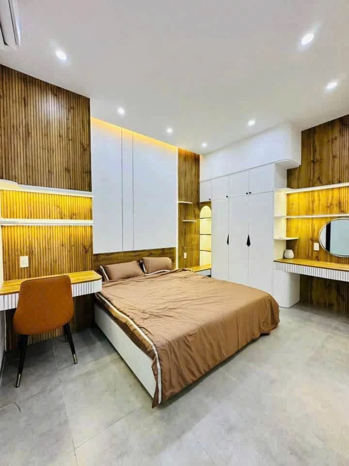 Cho thuê nhà 3 tầng 160m² Điện Biên Phủ, Thanh Khê - Ảnh thu nhỏ 2