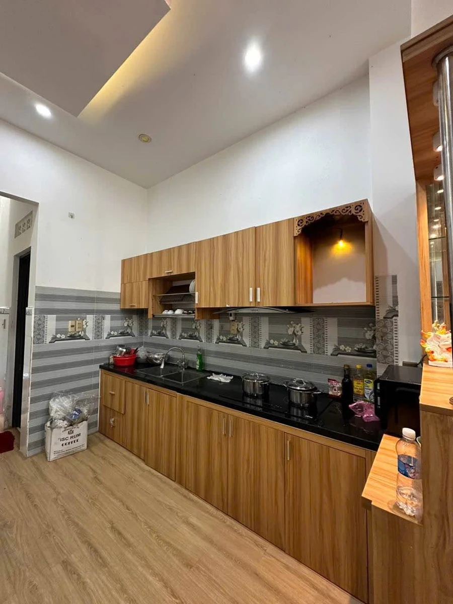 Nhà bán 2 tầng 50m² gần chợ Đầm Nha Trang 3,75 tỷ - Ảnh thu nhỏ 5