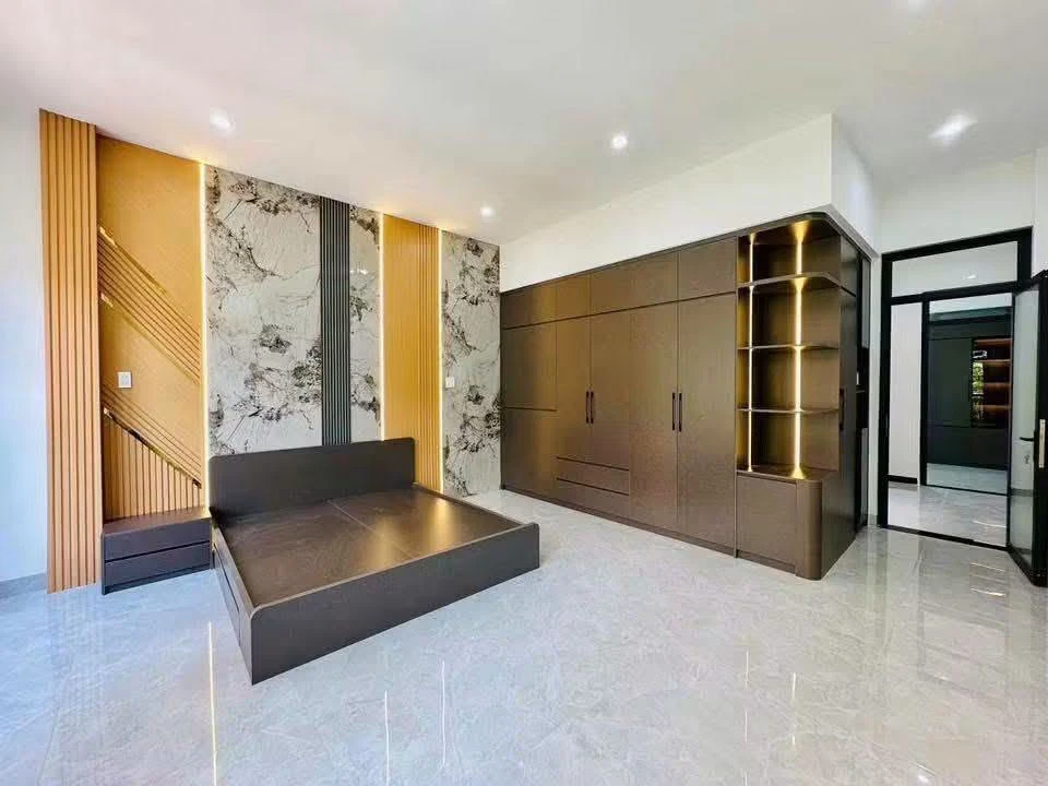 Bán nhà 3 tầng 4PN 80m² Quận 12 - Ảnh thu nhỏ 5