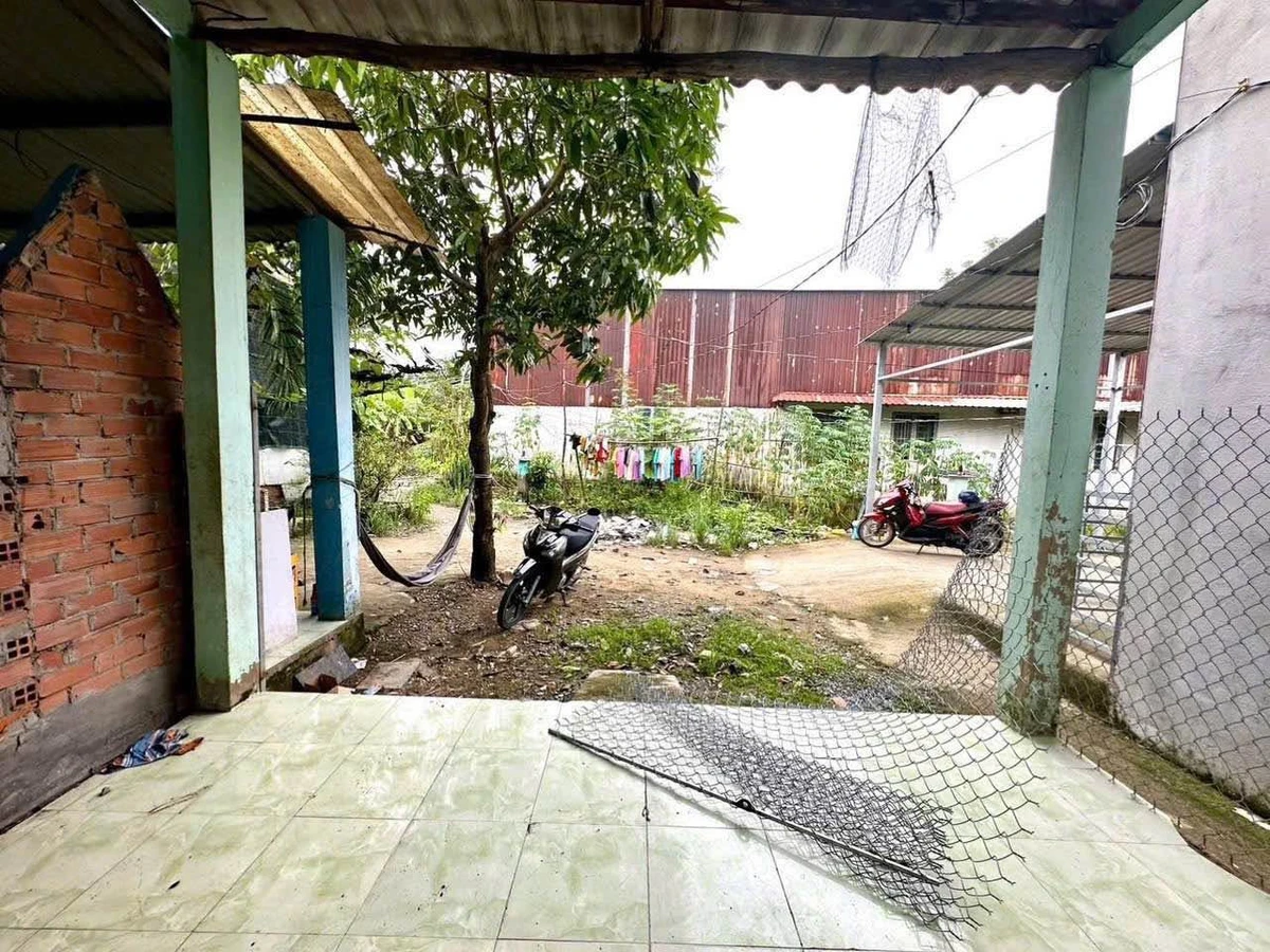 Bán đất tặng nhà 100m² Tân Bửu Bến Lức Long An 750 triệu - Ảnh thu nhỏ 2