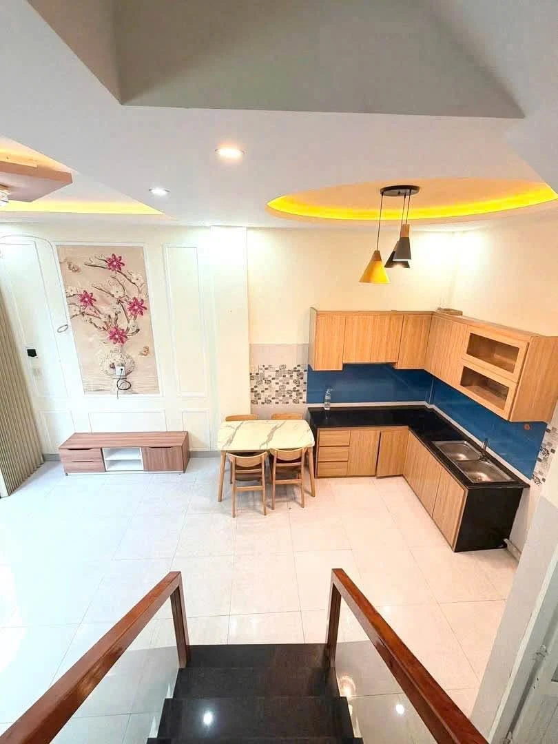 Bán nhà 2 tầng 38,2m2 đủ nội thất 1,99 tỷ Quy Nhơn - Ảnh thu nhỏ 5
