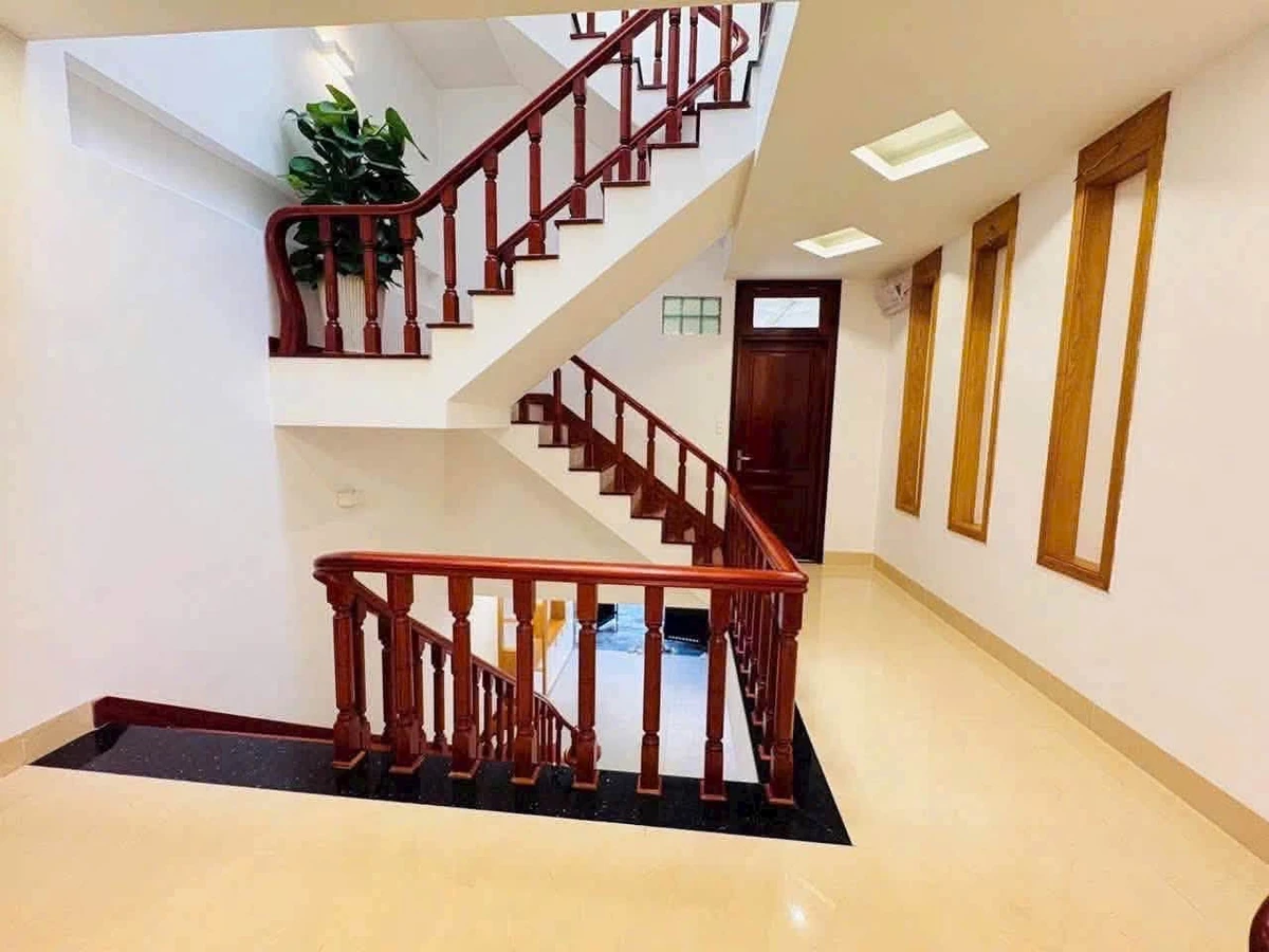 Bán nhà 3 lầu 75m2 đường Bình Giã, Phường 8, Vũng Tàu, 9.3 tỷ - Ảnh thu nhỏ 2