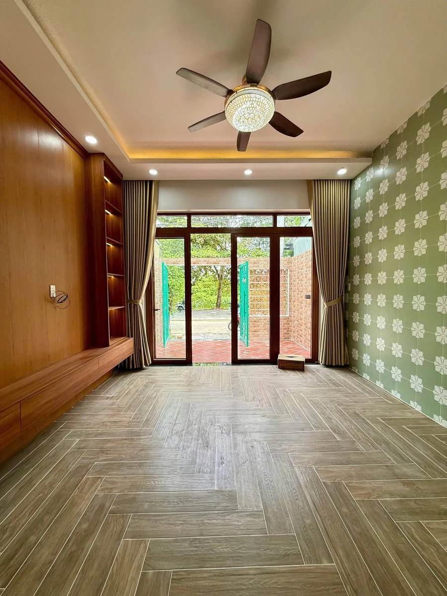 Bán nhà mặt tiền Lê Quang Định, Rạch Giá, 100.8m2, 2.05 tỷ - Ảnh thu nhỏ 4