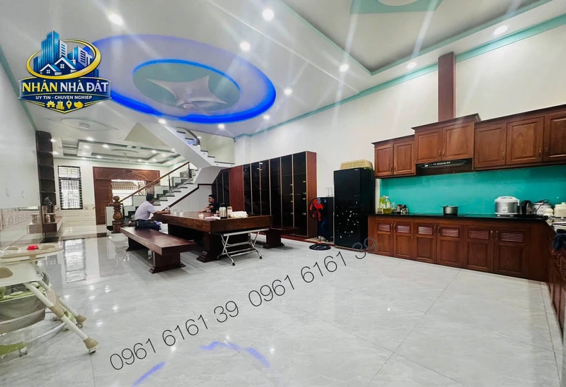 Bán nhà 4PN sân ô tô Phú Tân 186,9m² 6 tỷ