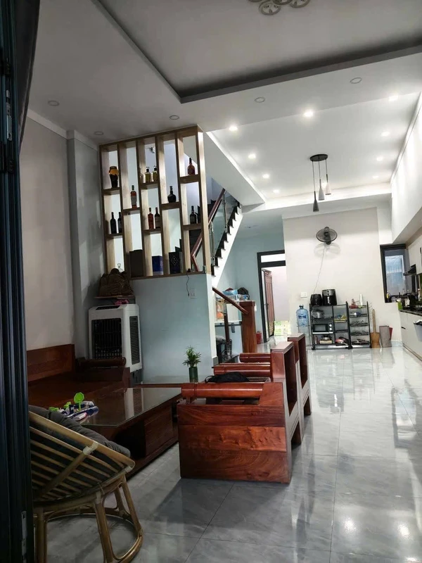 Bán nhà hẻm 100m² 3 phòng ngủ 3,5 tỷ Tân An