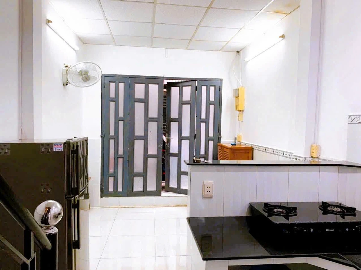 Bán nhà Quận 4 sát Quận 1, 38,6m² giá 3,5 tỷ - Ảnh thu nhỏ 4