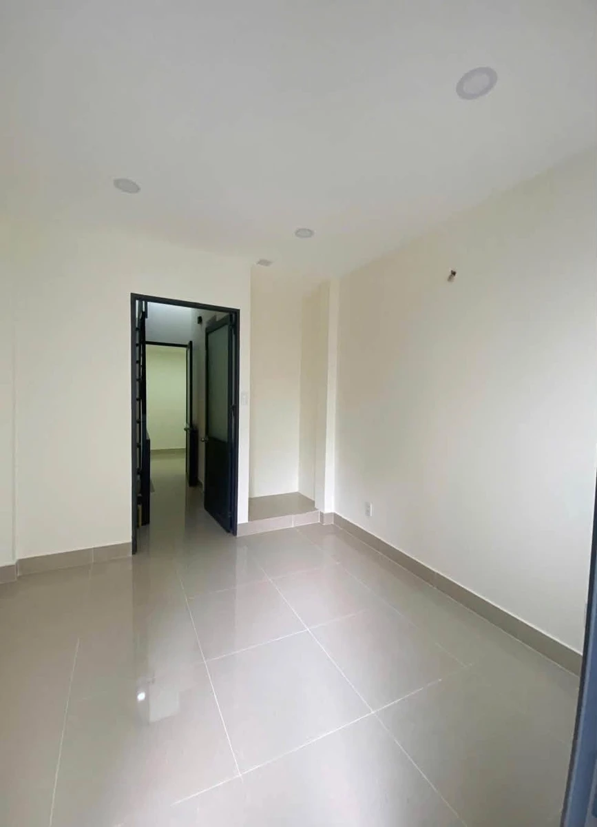 Bán nhà 3 tầng 3 phòng 60m2 Trần Quang Khải Quận 1 - Ảnh thu nhỏ 3