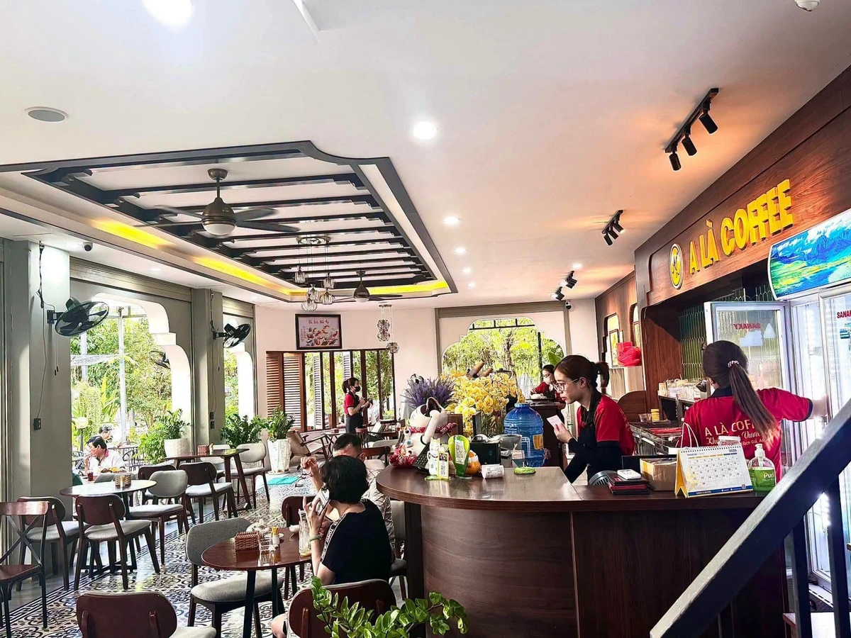 Bán quán cà phê shophouse 330m² góc 2 mặt tiền Rạch Giá - Ảnh thu nhỏ 3