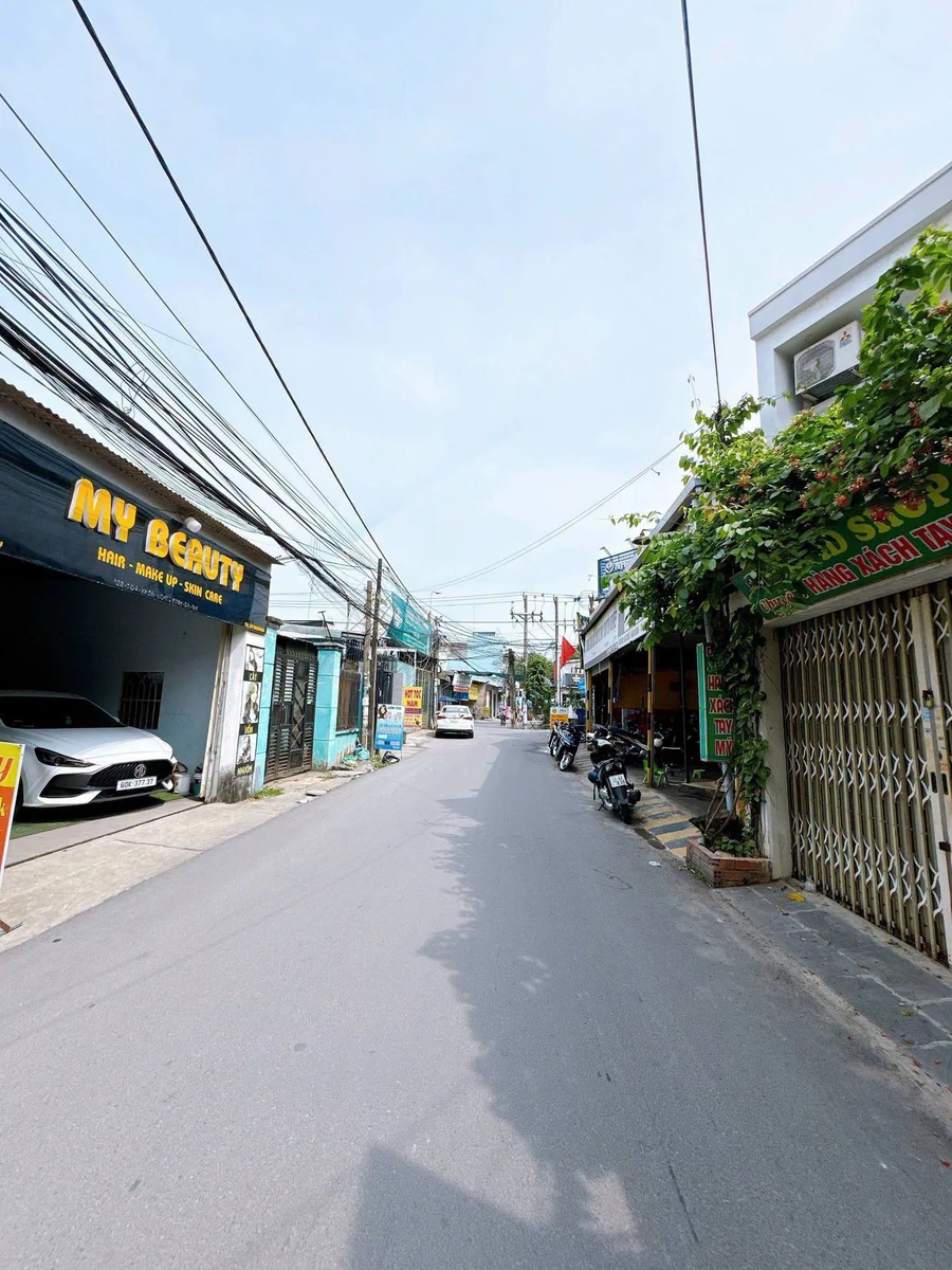 Bán nhà mặt tiền buôn bán 5x45m (221m²) sau Giáo xứ Hà Nội, giá 5,3 tỷ - Ảnh thu nhỏ 4